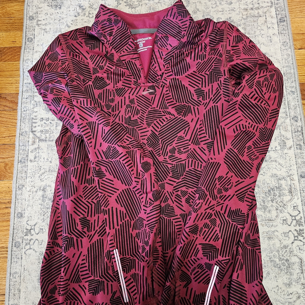 Brooks Pink and Black Patterned Women's Top